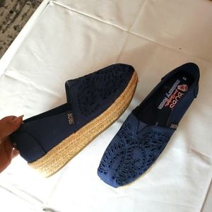 Bobs from sketcher memory foam comfortable sun flower slip on shoe